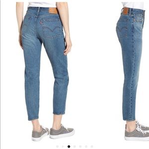 Levi’s wedgie fit jeans